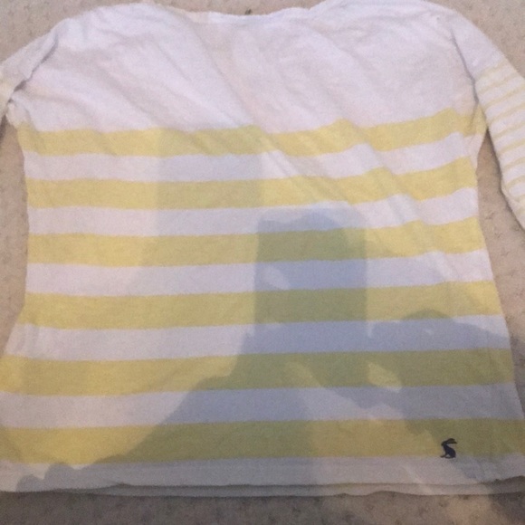 Yellow and white shirt - Picture 3 of 3
